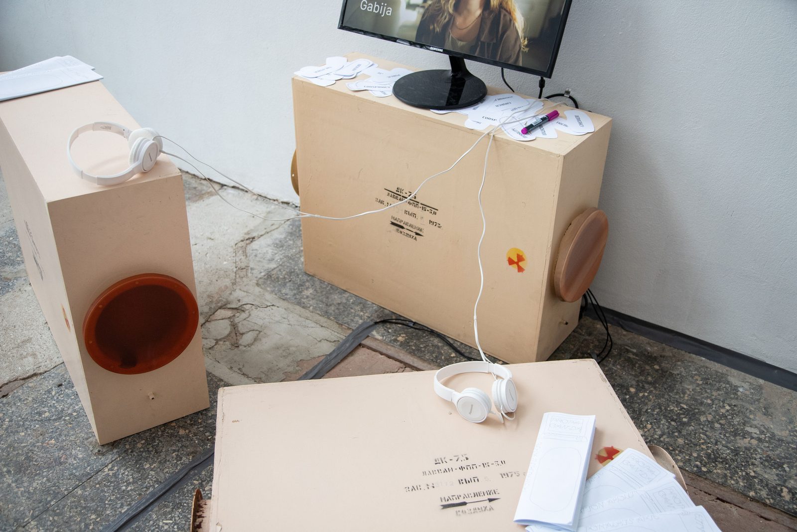 Humans, non-humans, with and without humans